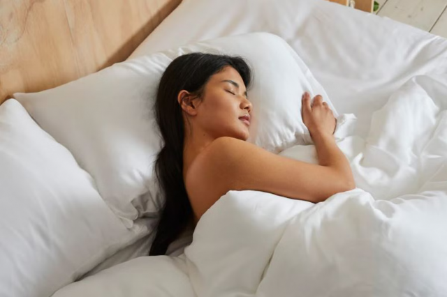 7 Best Pillows For Side Sleeping In 2022